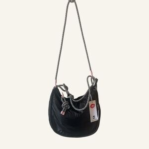 WILDFOX Puffer BLACK Crossbody Purse Bag NWT